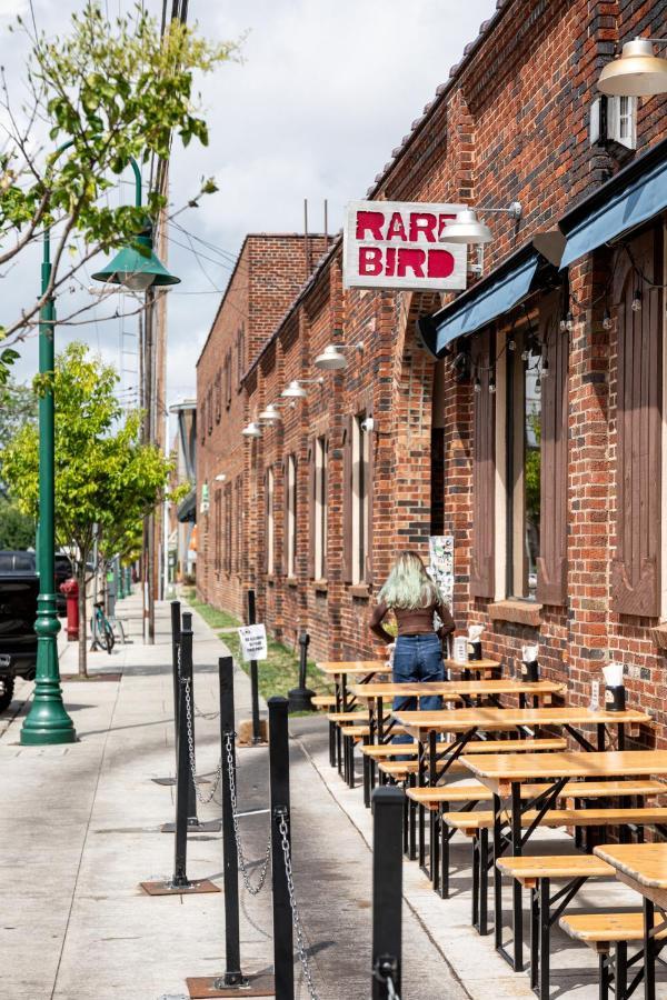 Midtown Modern - Urban Condo Walkable To Bars And Beach Traverse City Exteriér fotografie